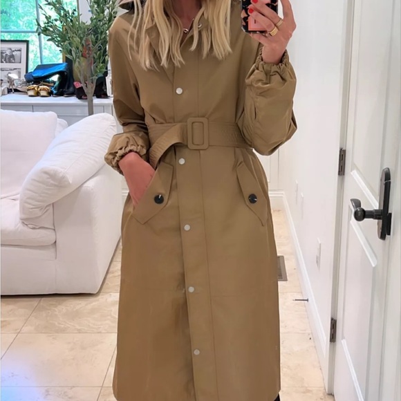 NWT Avec Les Filles rain jacket. Sold Out at Nordstrom. - Picture 2 of 5